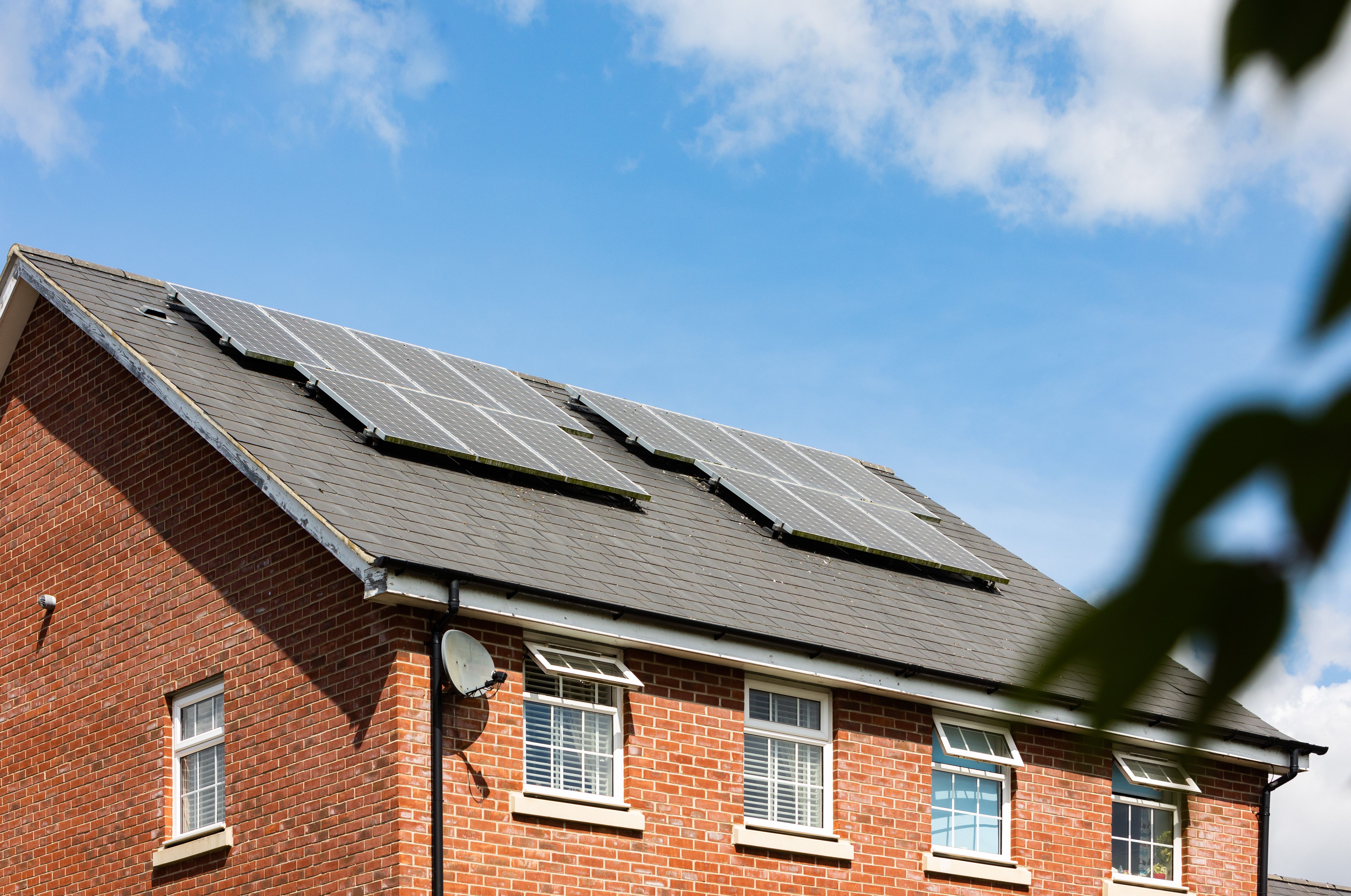 Building energy efficiency systems